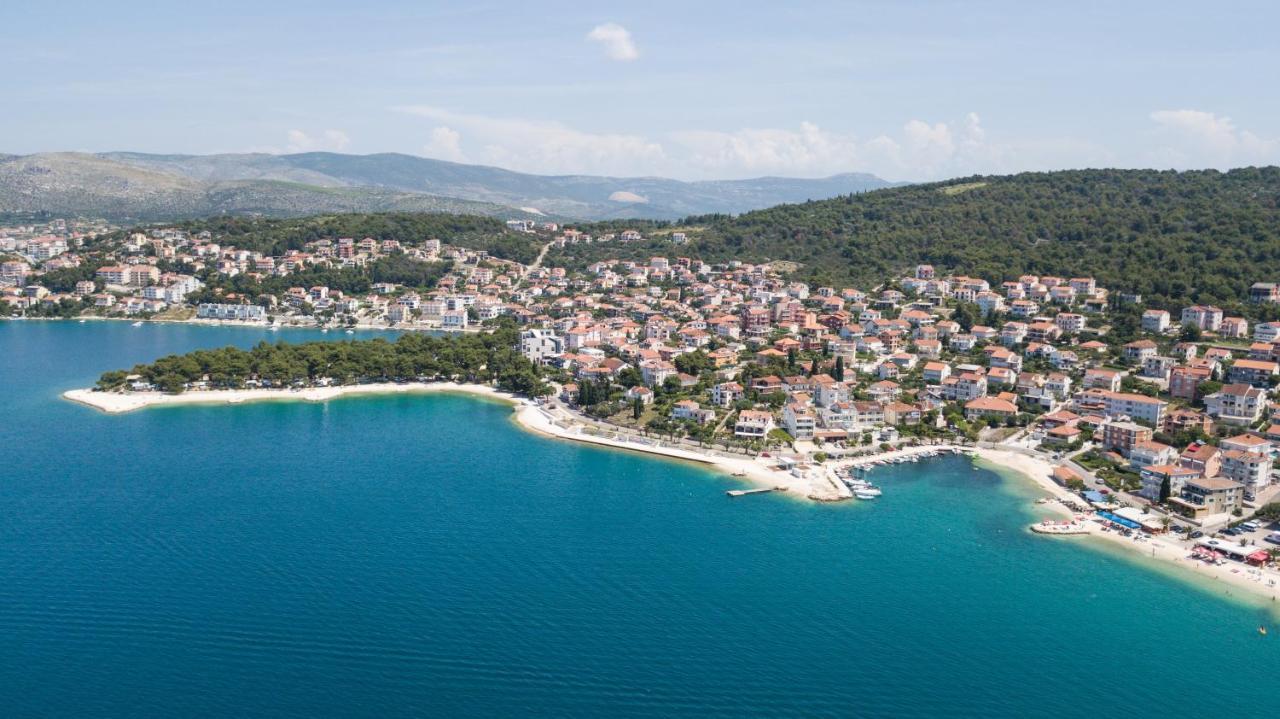 Apartments With A Parking Space Okrug Gornji, Ciovo - 13859 Trogir Extérieur photo