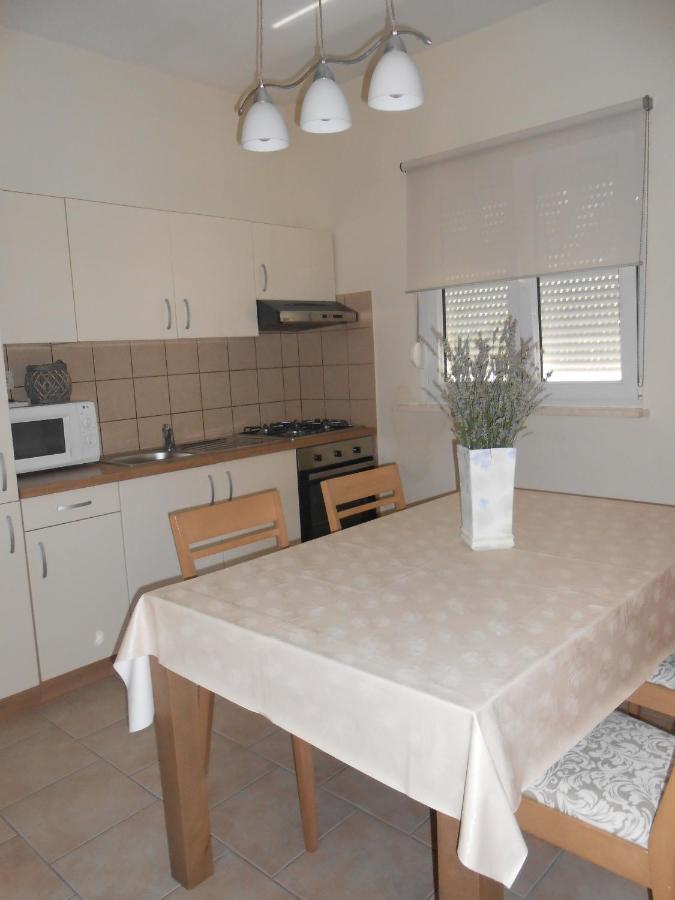 Apartments With A Parking Space Okrug Gornji, Ciovo - 13859 Trogir Extérieur photo